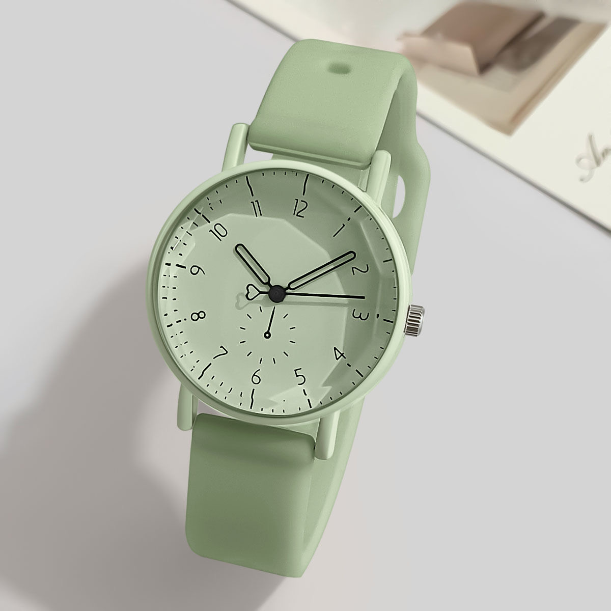 Zegarek damski kwarcowy z arab – Silicone Band Women recenzja i cena